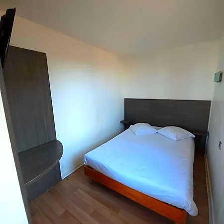 Geneva Aparthotel 3*